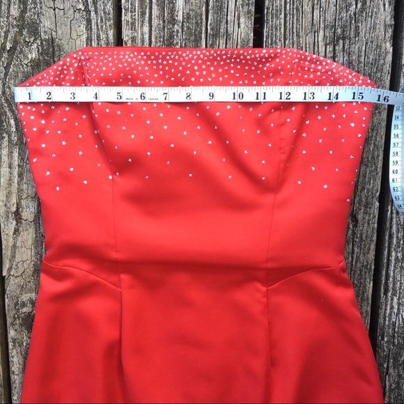 Red Rhinestoned Junior Prom Gown - Picture 11 of 15